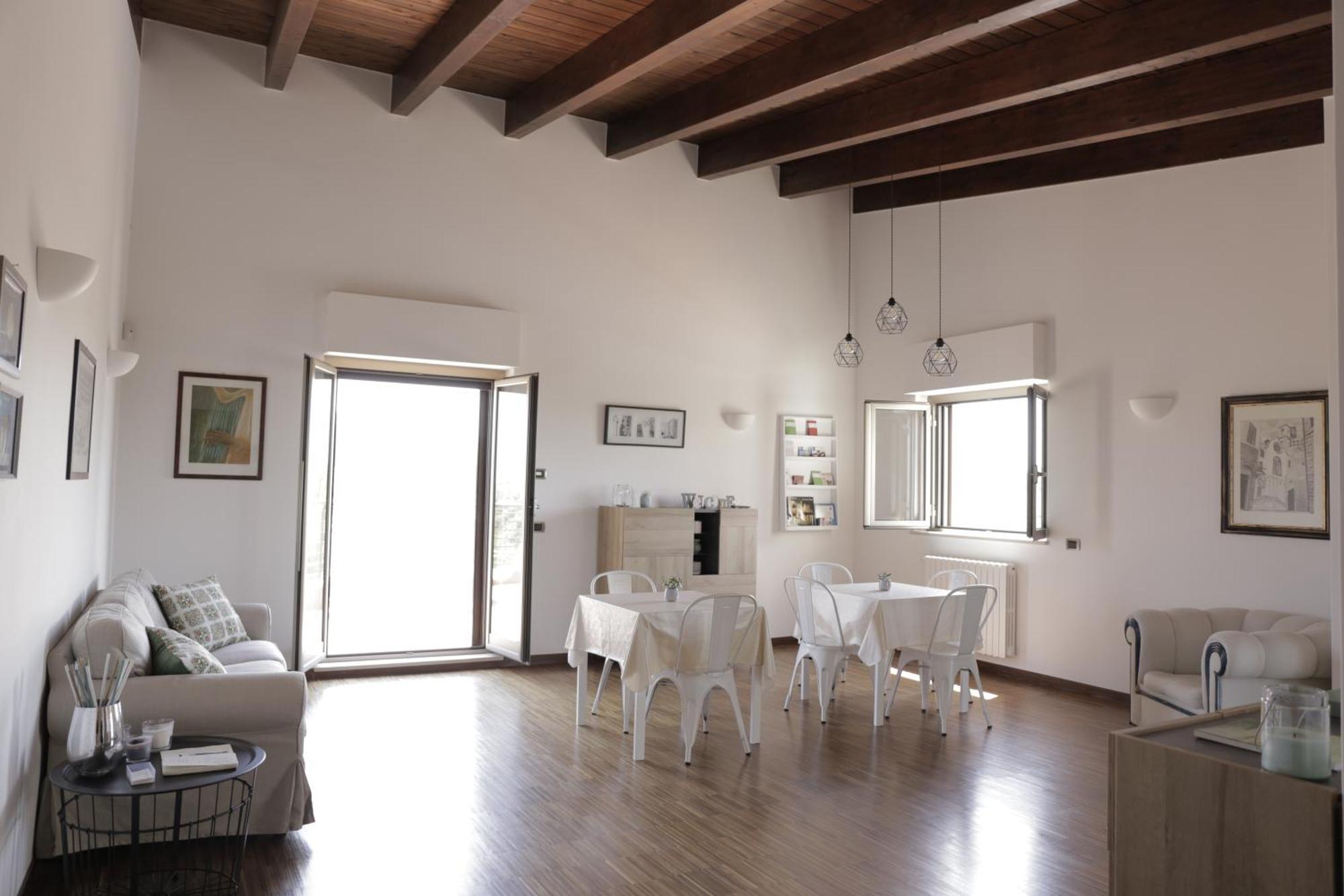 B&B Valleluna Trani Exterior photo